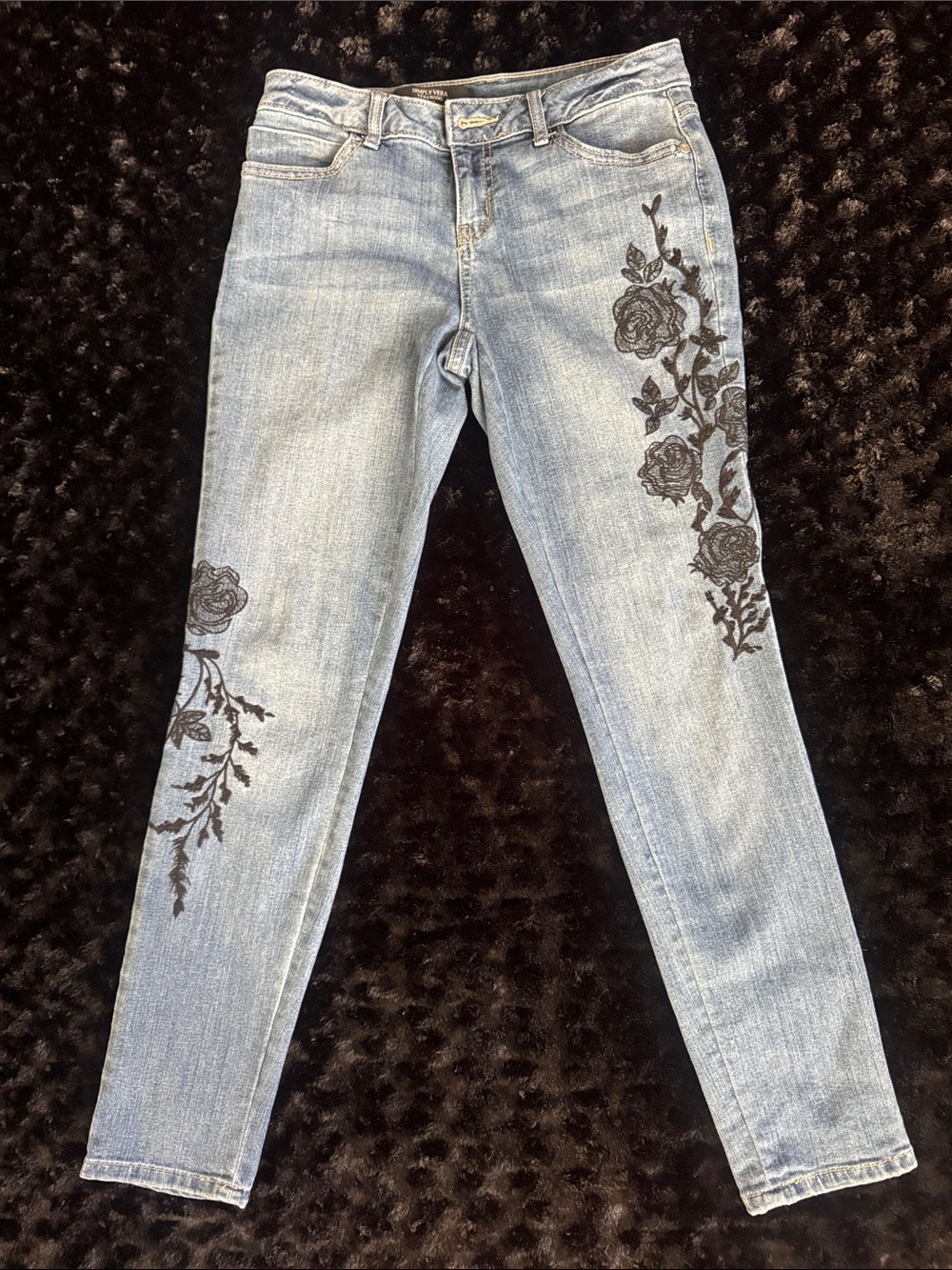 Vera Wang Women’s Blue Jeans with Beautiful Black Floral Embroidery - OS